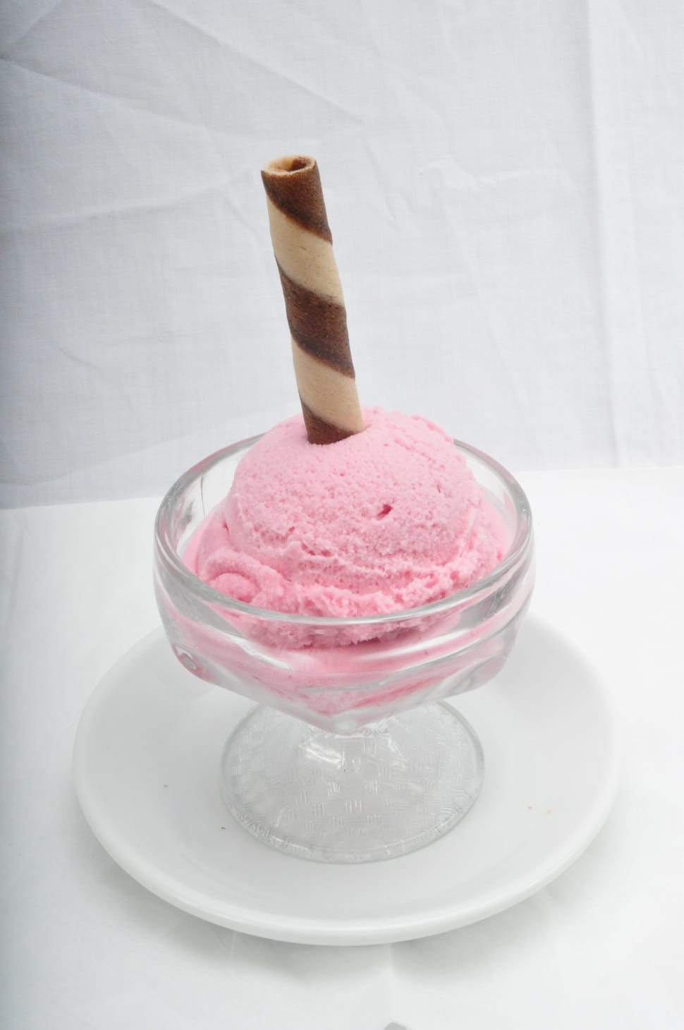 strawberry ice cream preview
