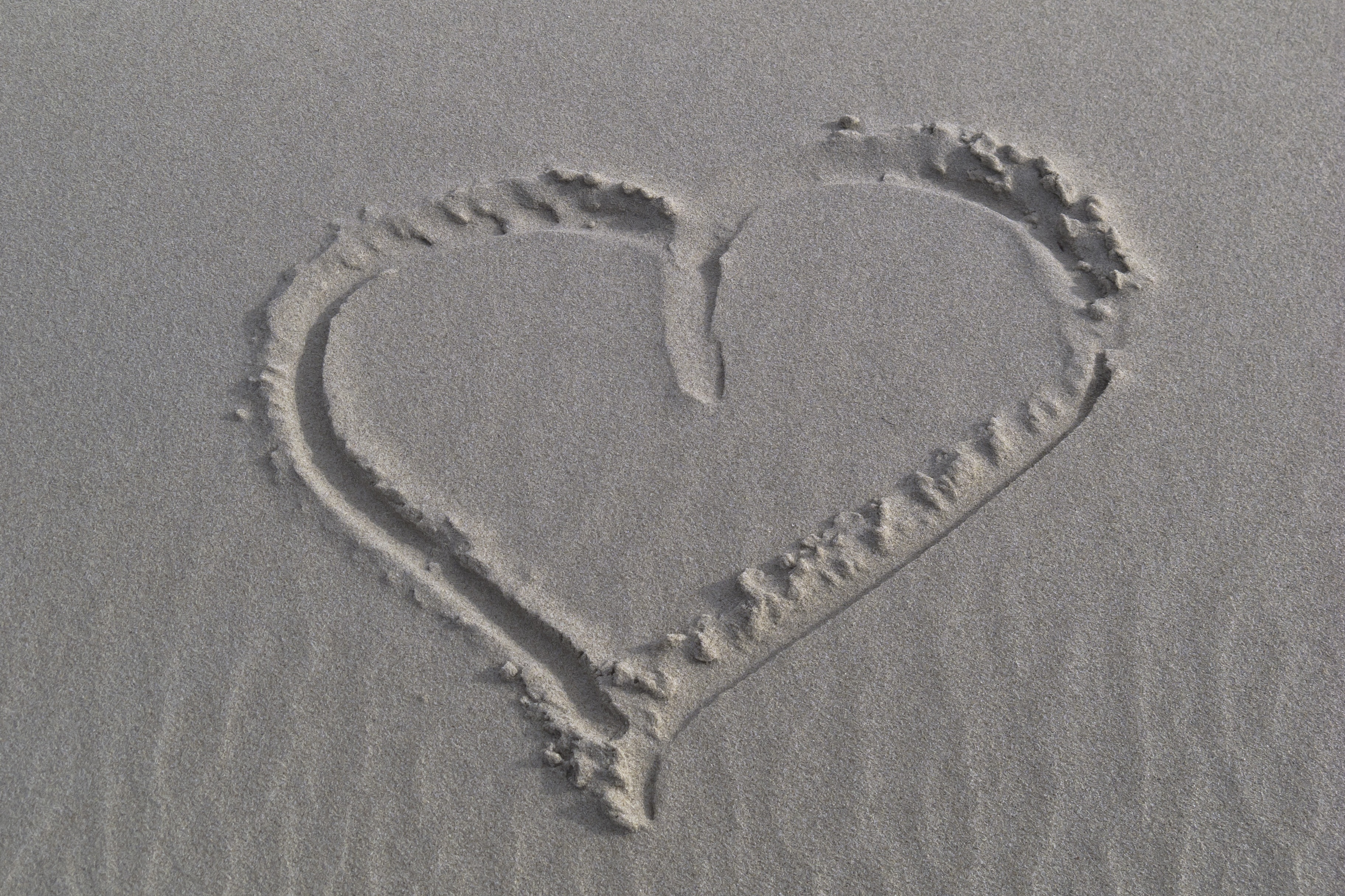 heart sand art