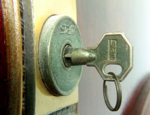 brass key  and lock thumbnail