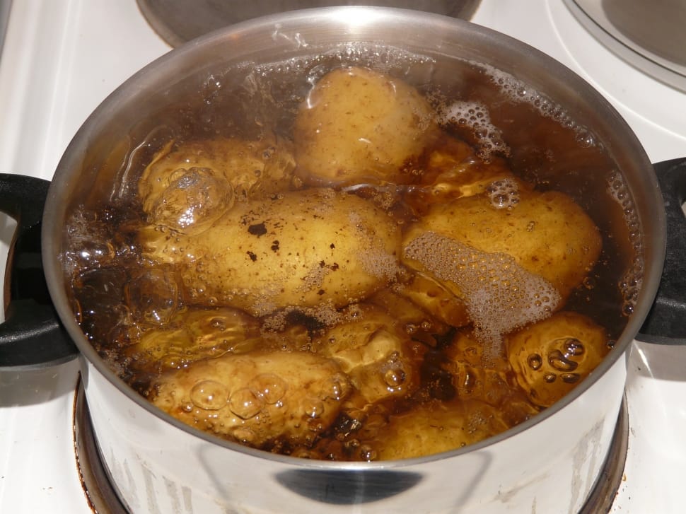 potato with stainless steel cooking pot preview