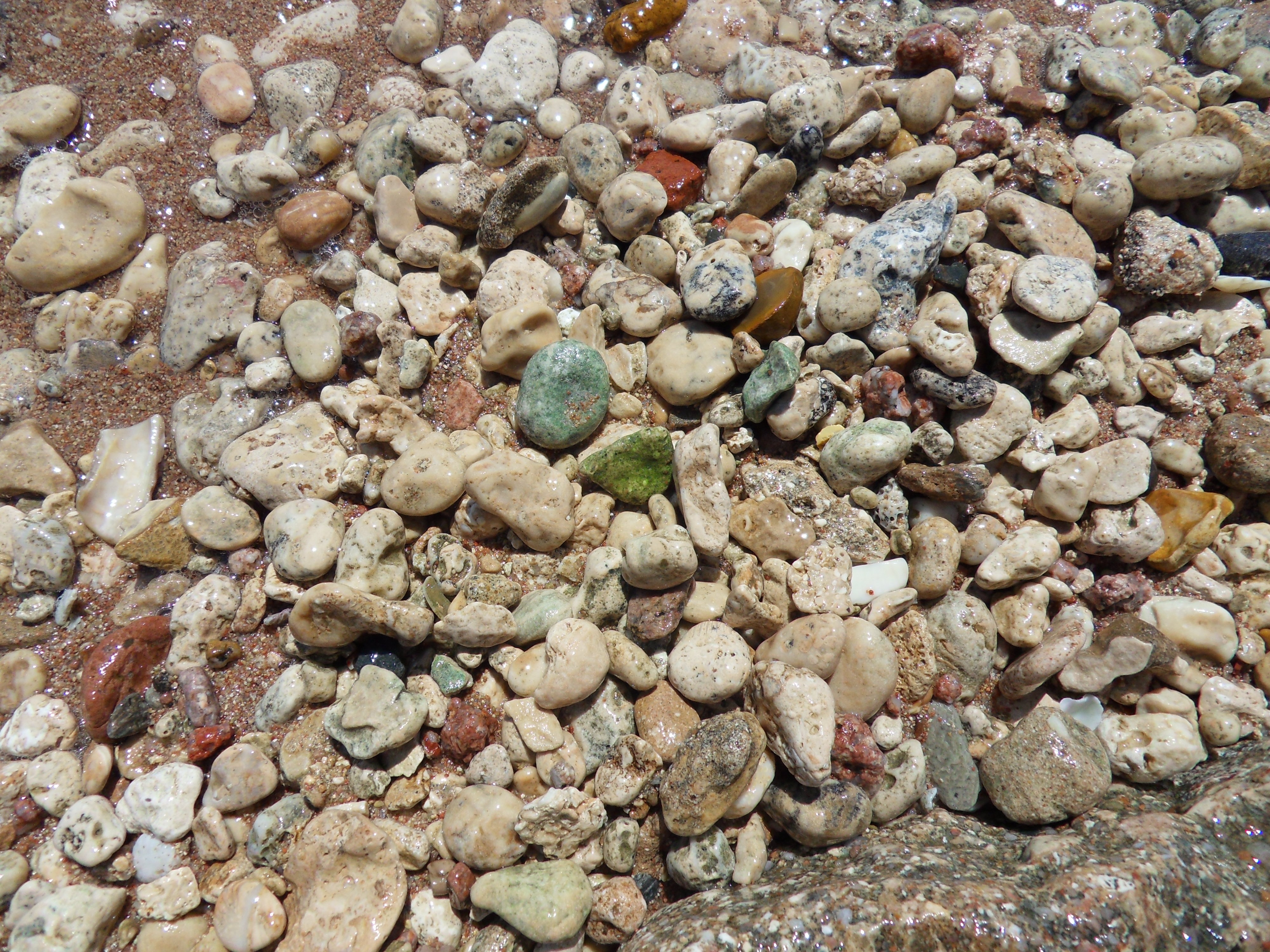 stone pebble lot
