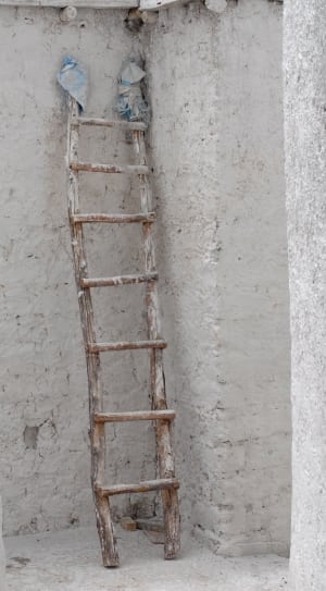 brown wooden ladder thumbnail