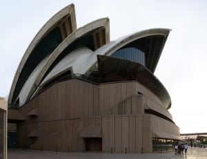sydney opera house thumbnail