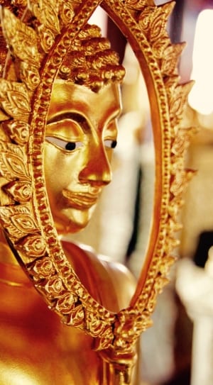 buddha figurine thumbnail
