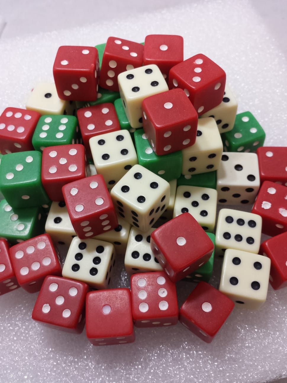 assorted colors dice lot preview