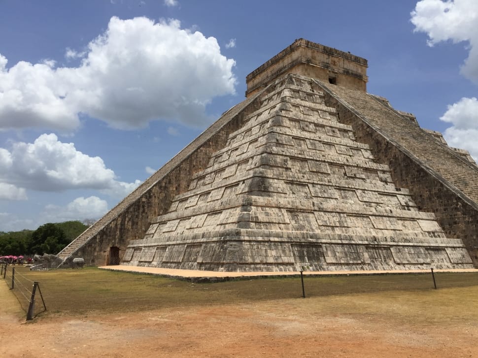 mayan pyramid of chichen itza in mexico preview