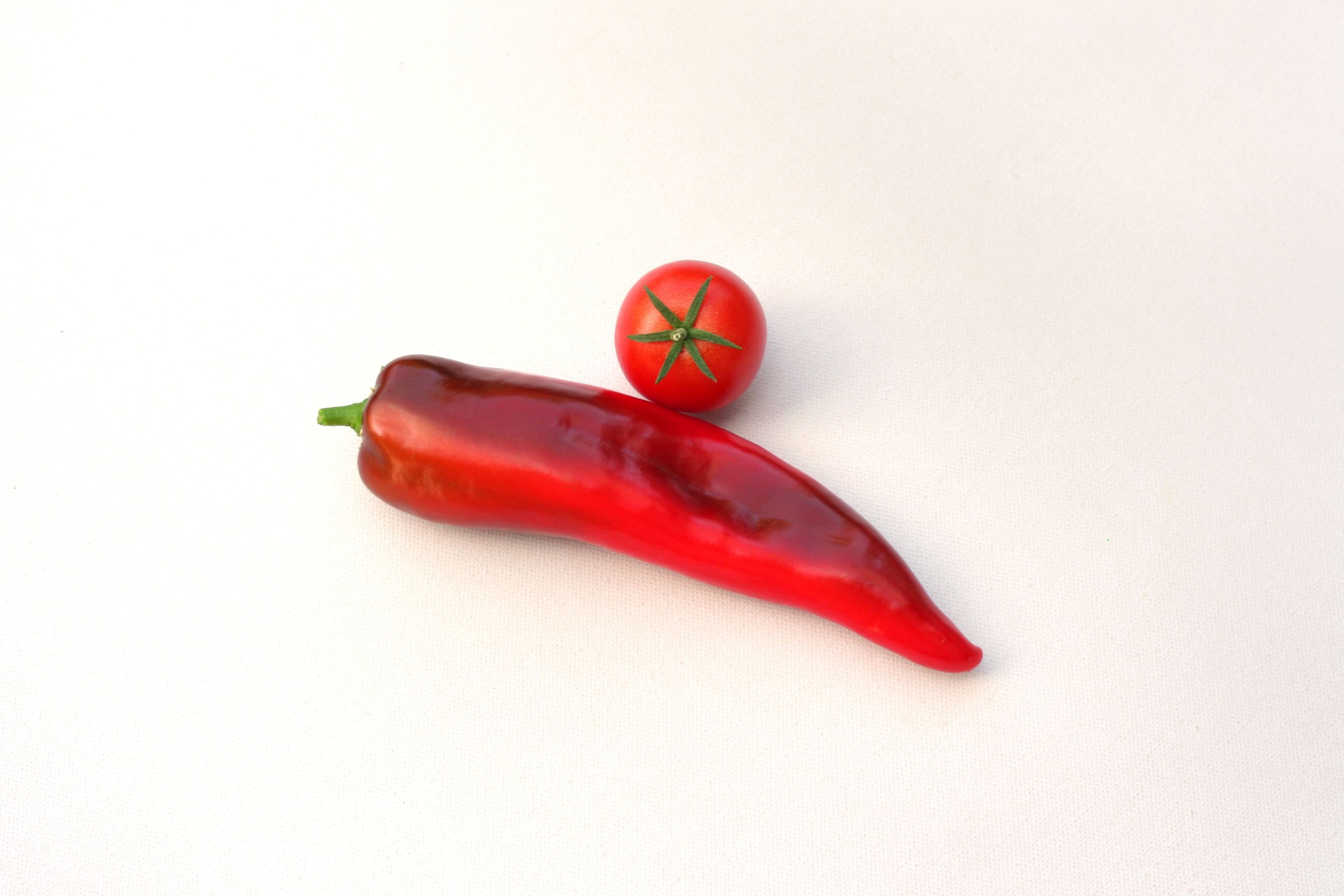 red chili and tomatoe