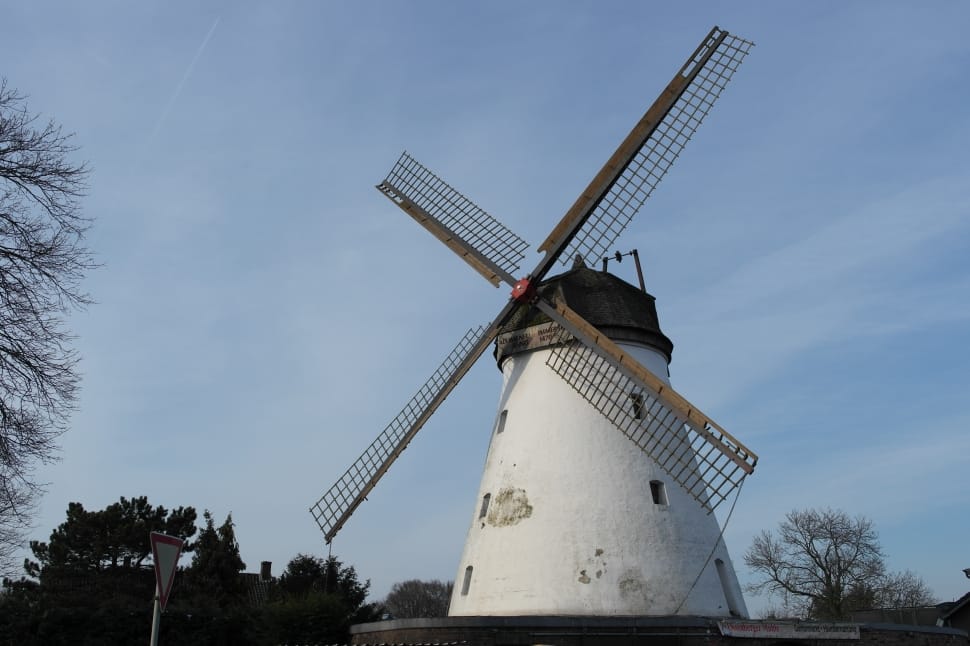 white and black windmill preview
