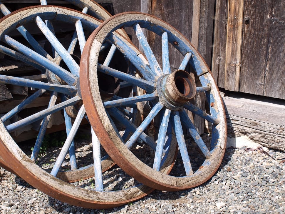 blue and brown wooden wheel preview