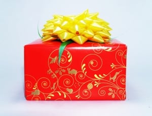 red and yellow scroll gift box thumbnail