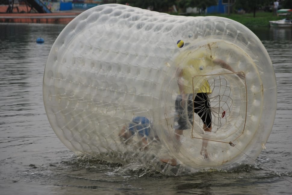 clear cylindrical water floating rolling vehicle preview