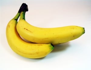 2 yellow bananas thumbnail