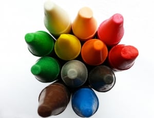 assorted crayons pen thumbnail