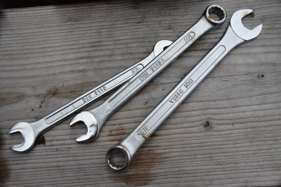 3 grey combination wrenches preview