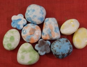 assorted stones decorations thumbnail
