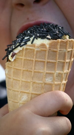 ice cream cone thumbnail