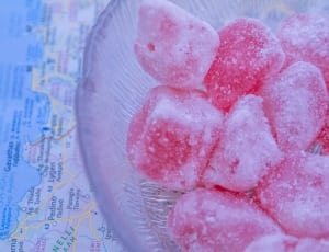 strawberry cube gum thumbnail