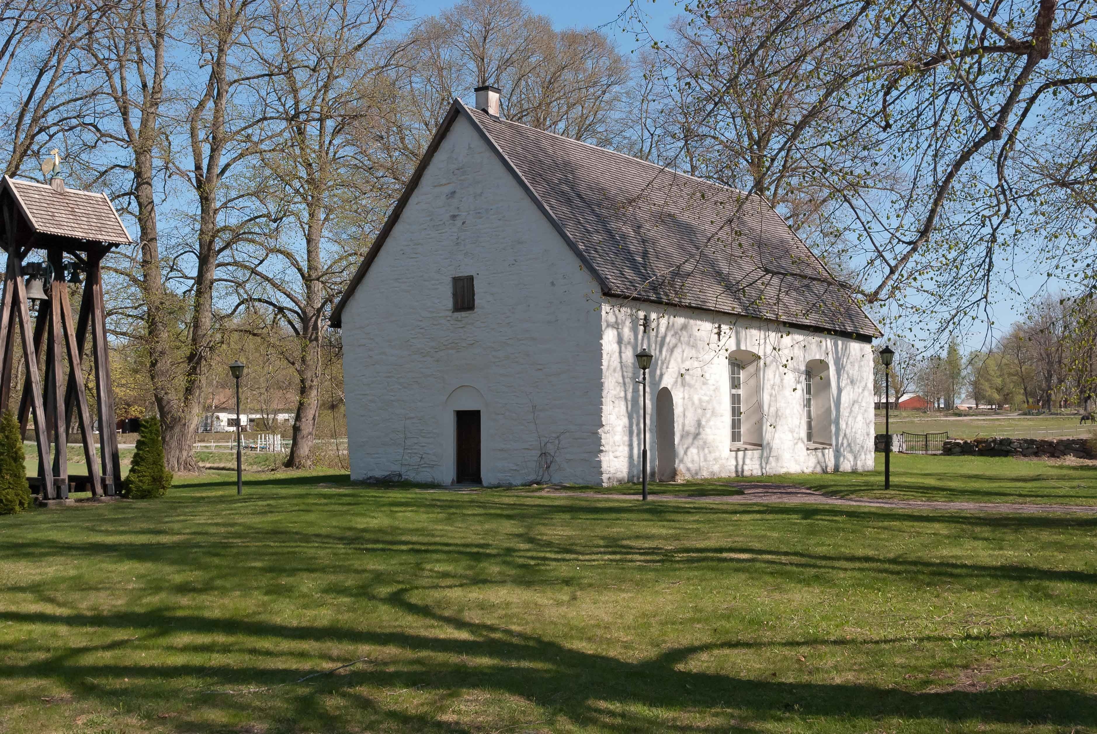 white and gray roof chapel