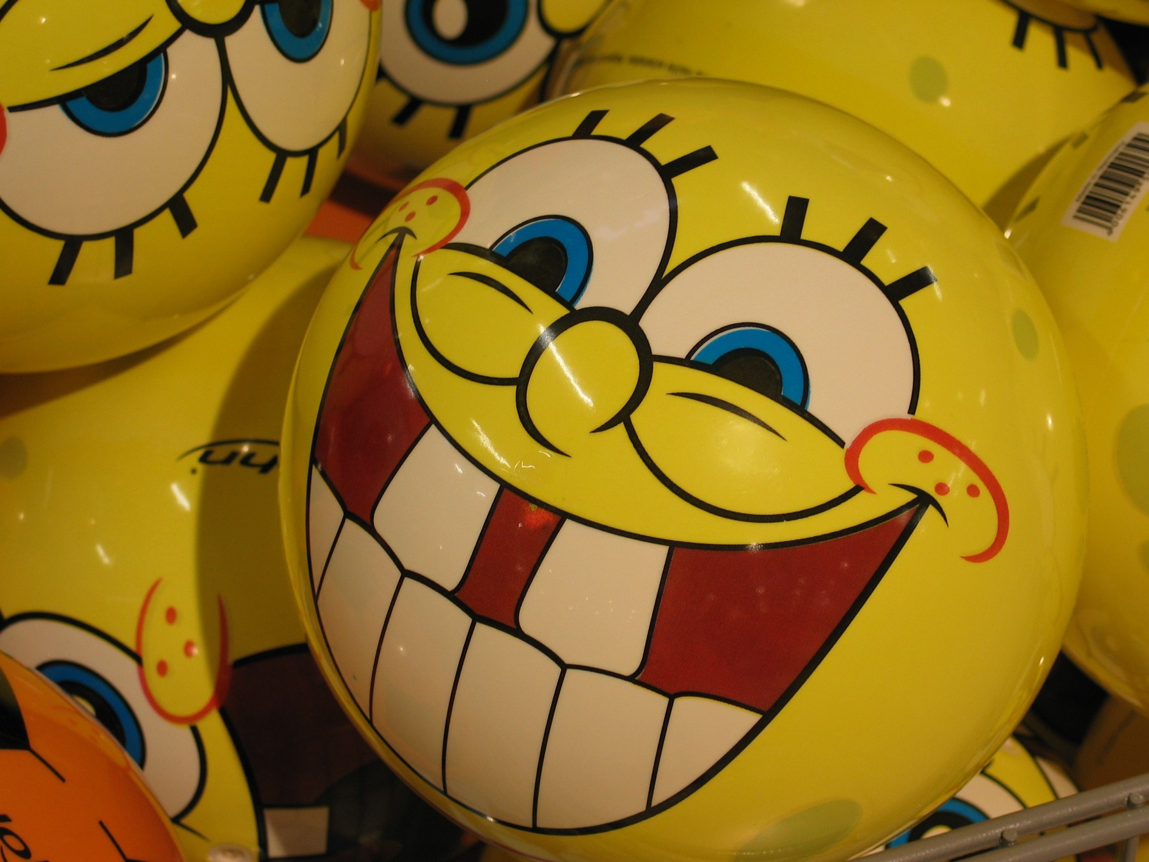 smiling emoticon toy