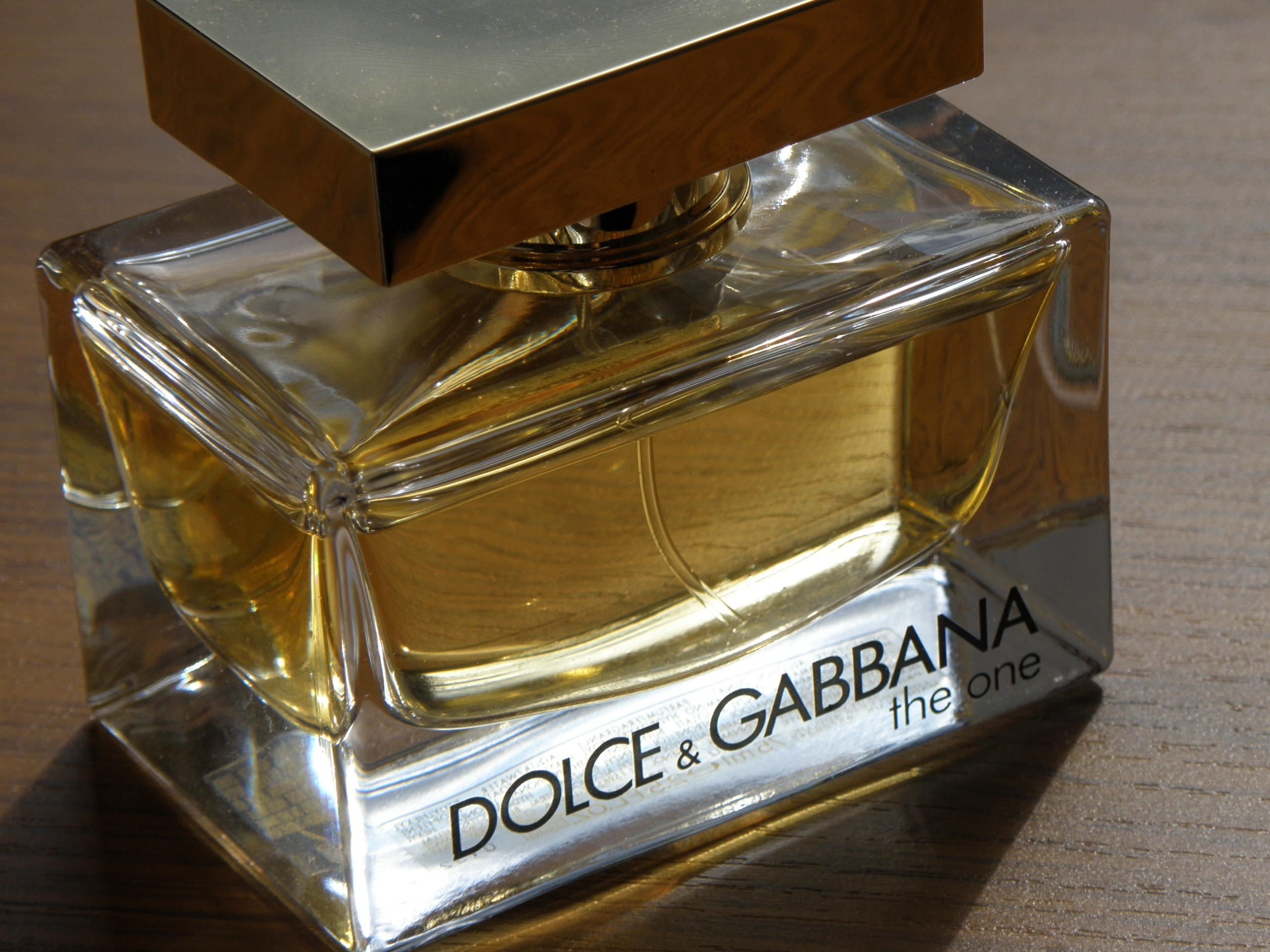 Dolce and Gabbana the one perfume bottle