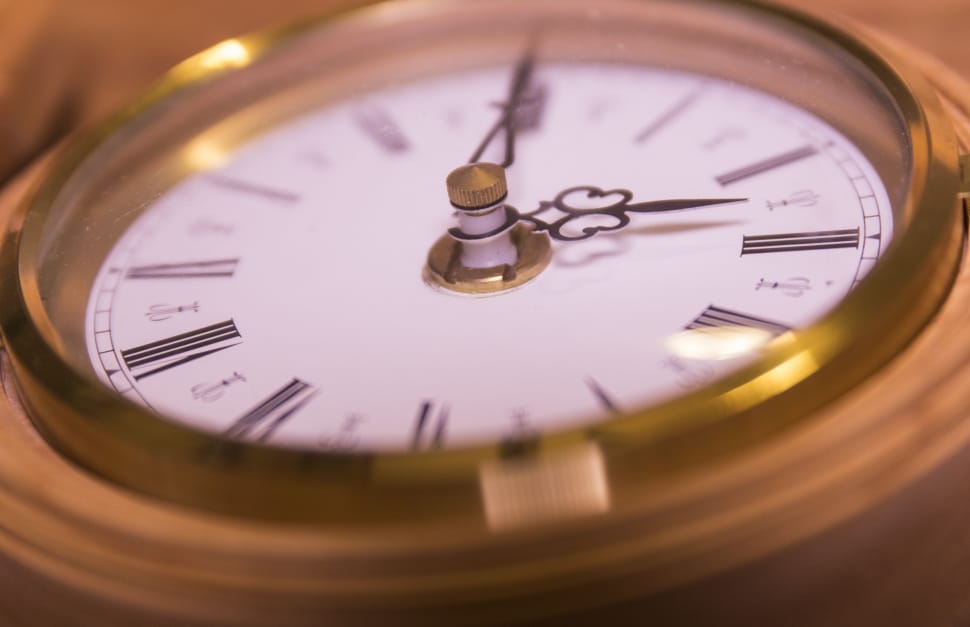 gold round analog watch preview