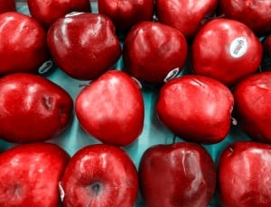 red apples lot thumbnail