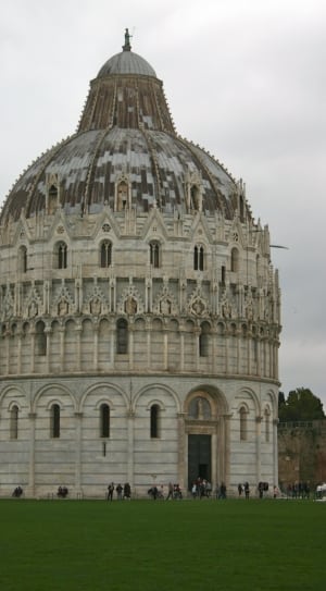 white and beige dome cathedral thumbnail