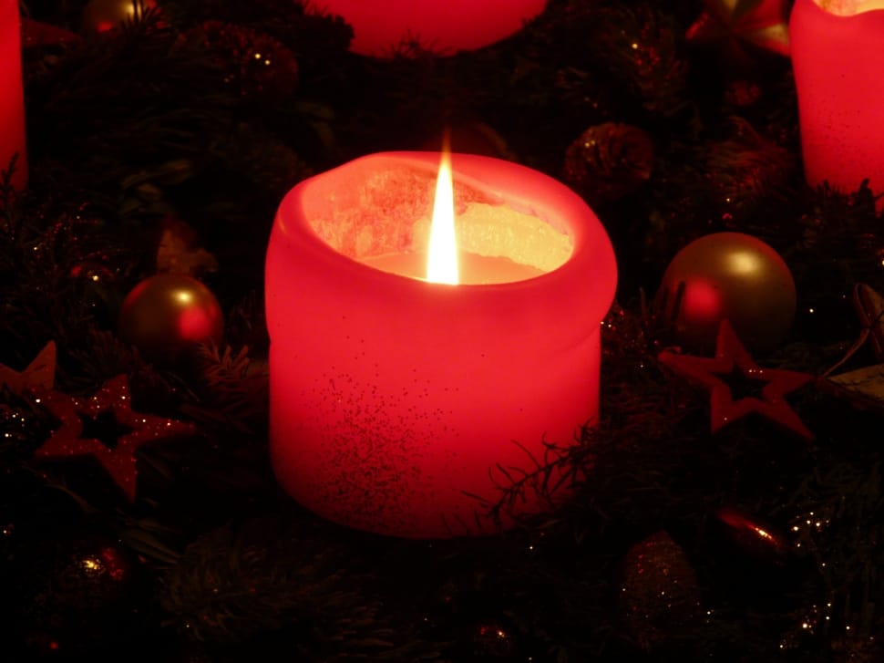 red votive candle preview