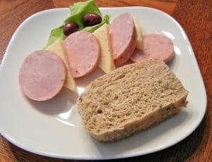 sliced bread with cheese and meat thumbnail