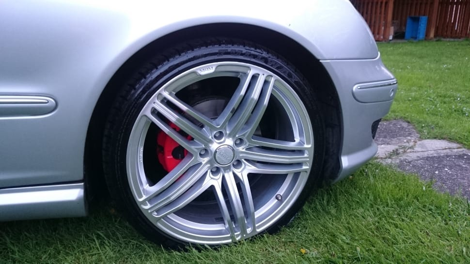 chrome 4 spoke car wheel preview
