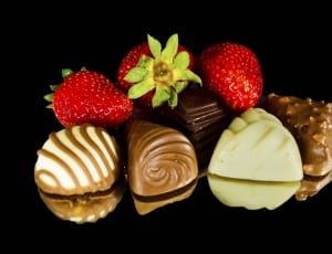 chocolate and strawberry thumbnail