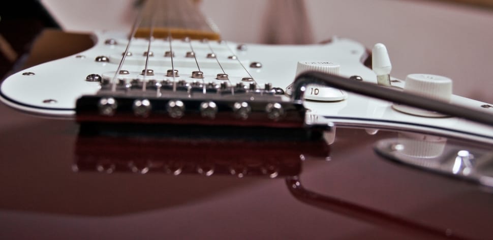 red stratocaster electric guitar preview