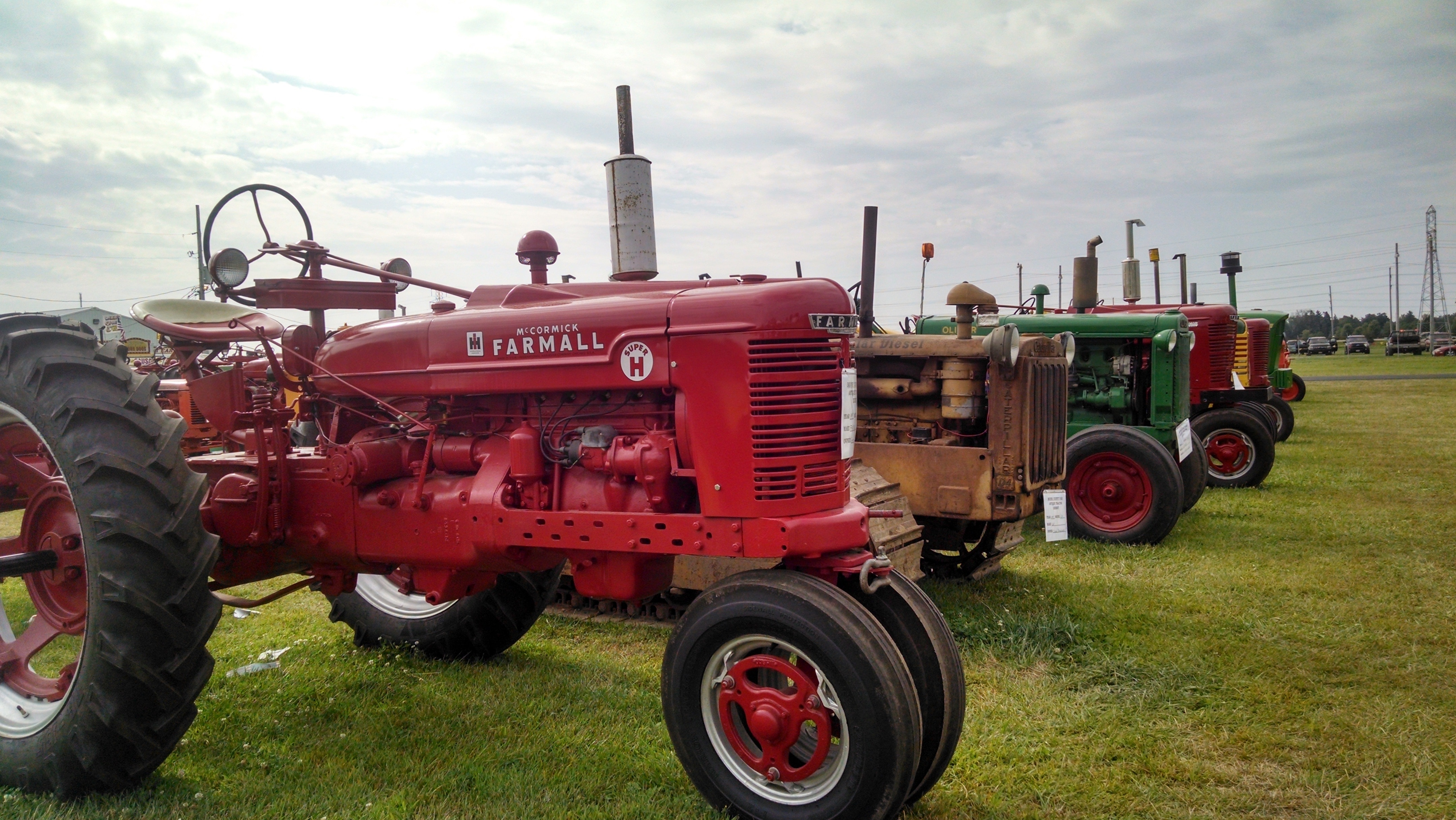 assorted tractor