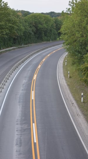 4 lanes asphalt road thumbnail