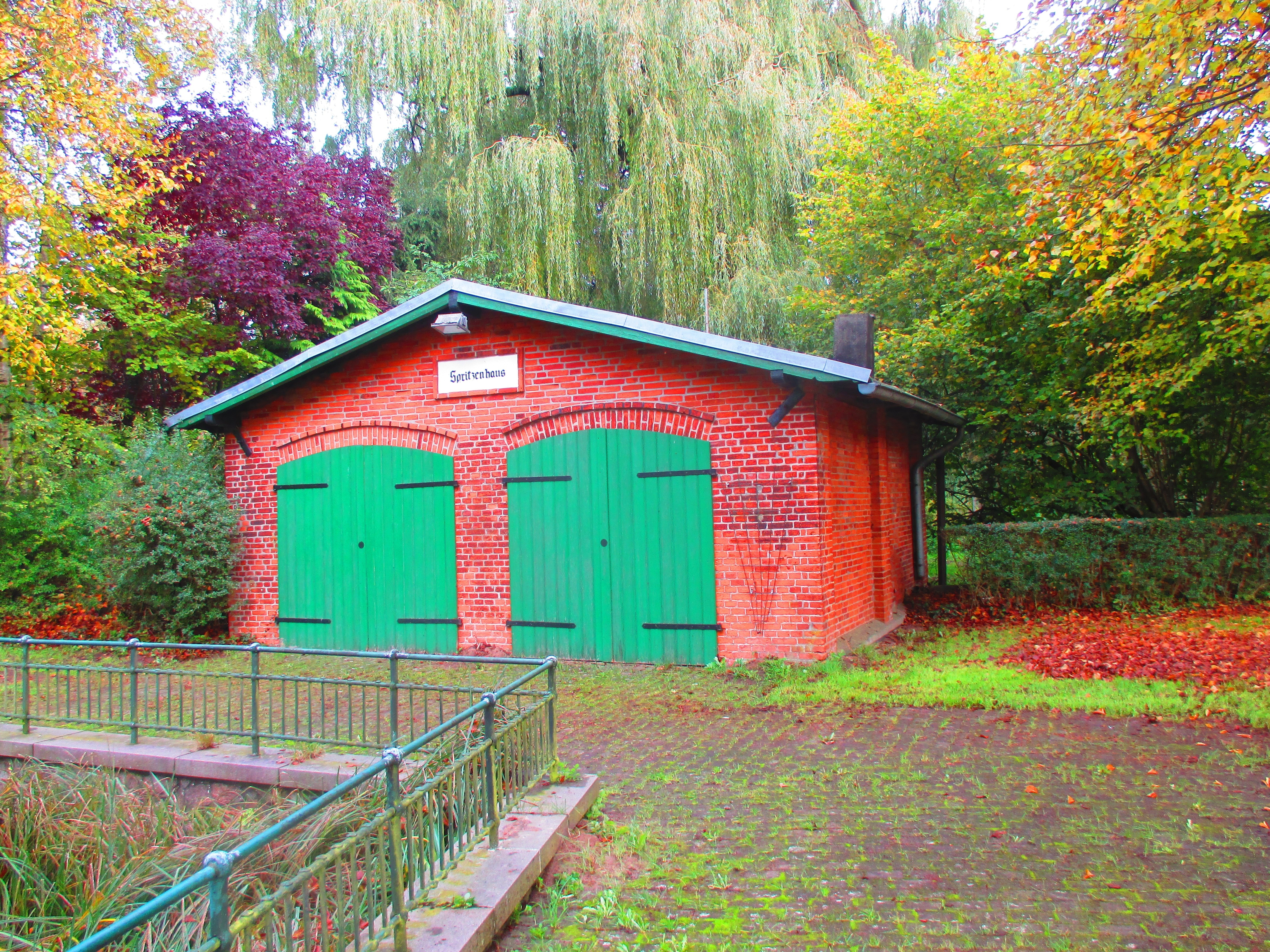 green red storage shed