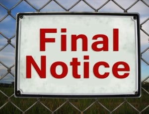 final notice signage in metal cable chain link fence thumbnail