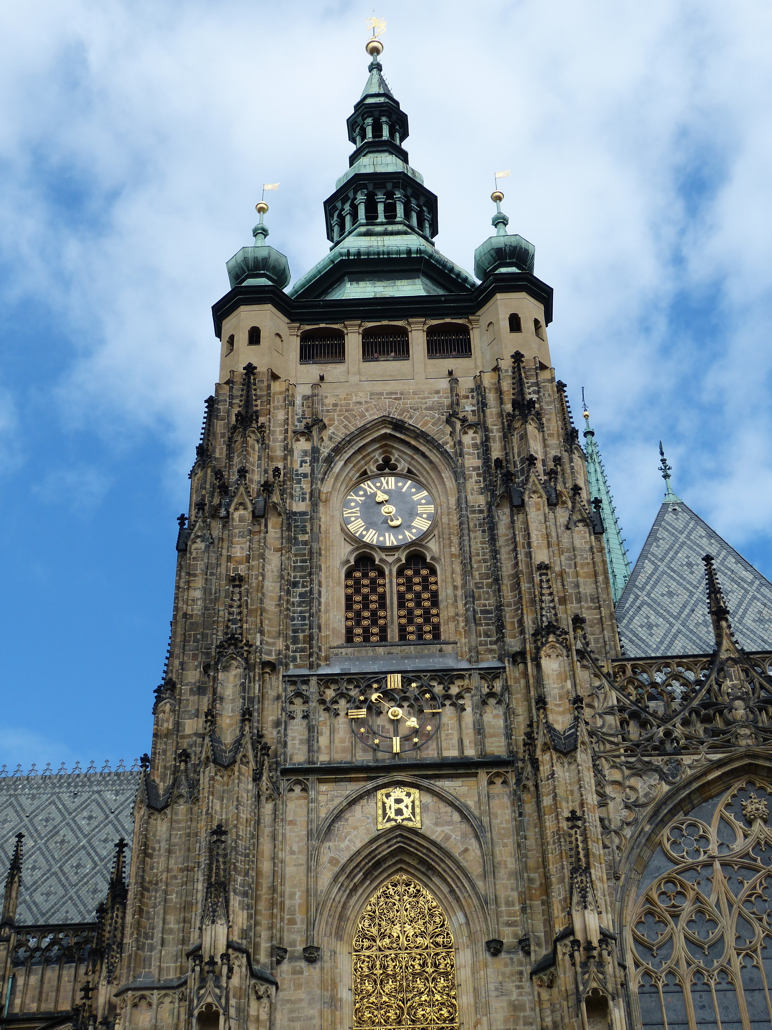 brown concrete church