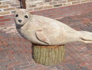 brown seal ceramic statue thumbnail