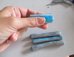 blue and gray clay thumbnail