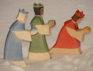 3 kings wooden figurine thumbnail