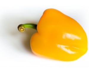 yellow bell pepper thumbnail