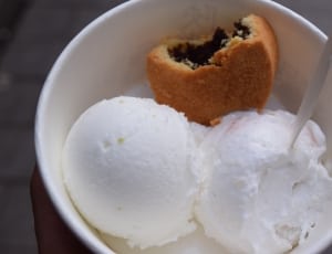 vanilla ice cream thumbnail