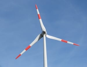 white and red wind turbine thumbnail