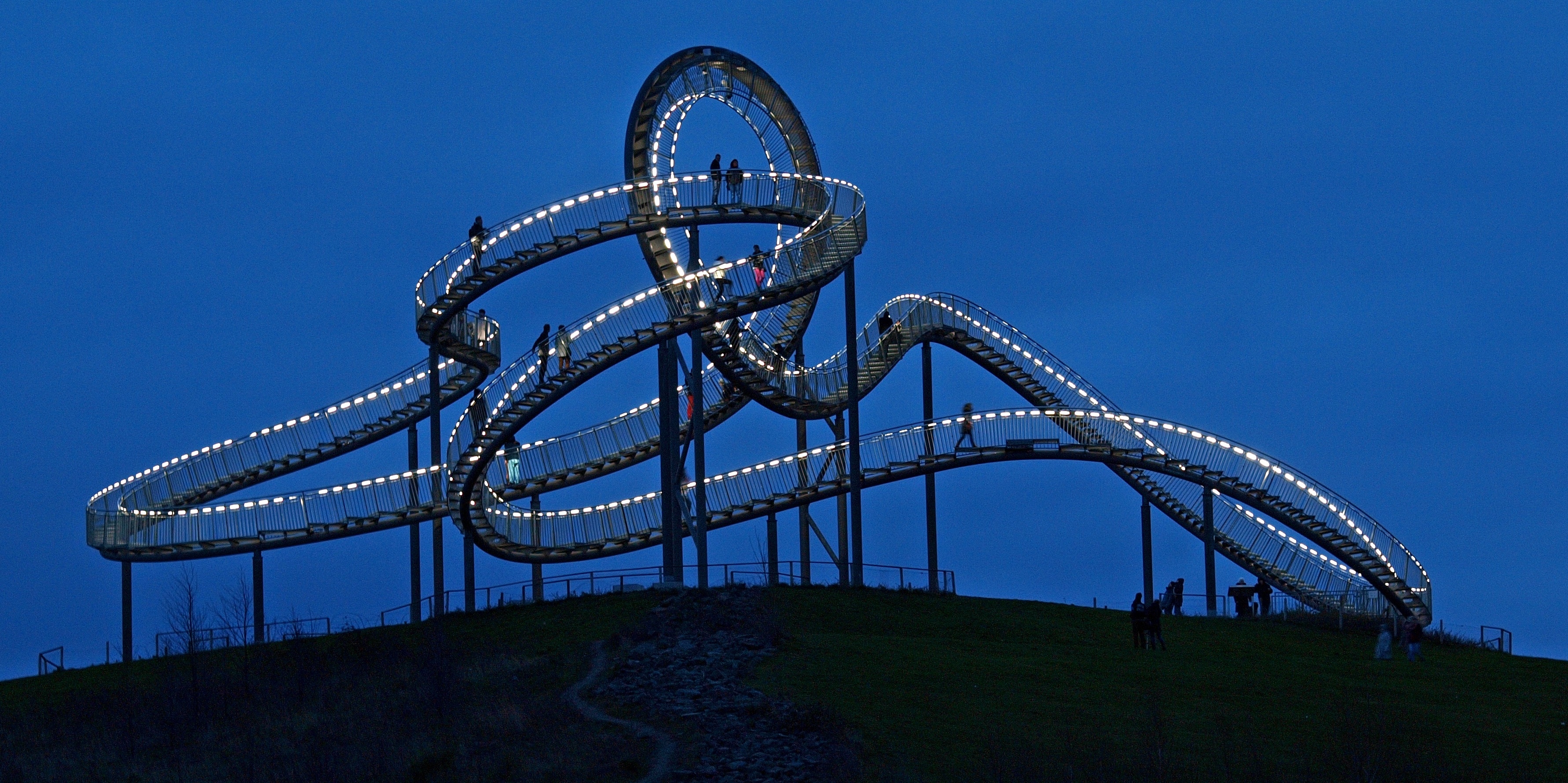 spiral roller coaster