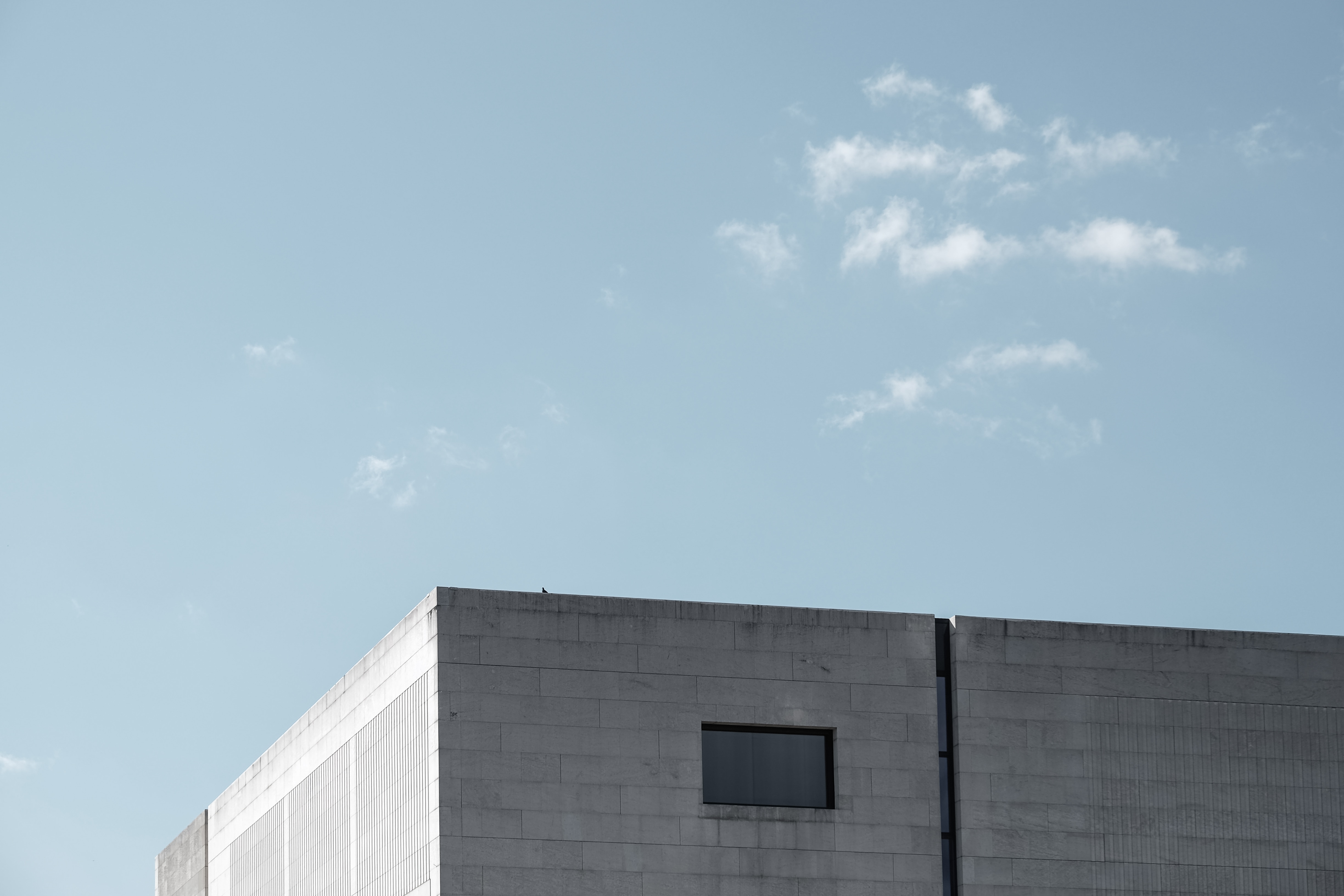 2560x1440 Wallpaper Gray Concrete Building And Sky Peakpx