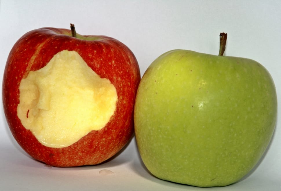 two green and red apples preview