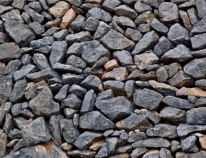 black stone fragments thumbnail