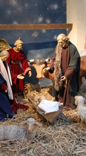 ceramic nativity set thumbnail