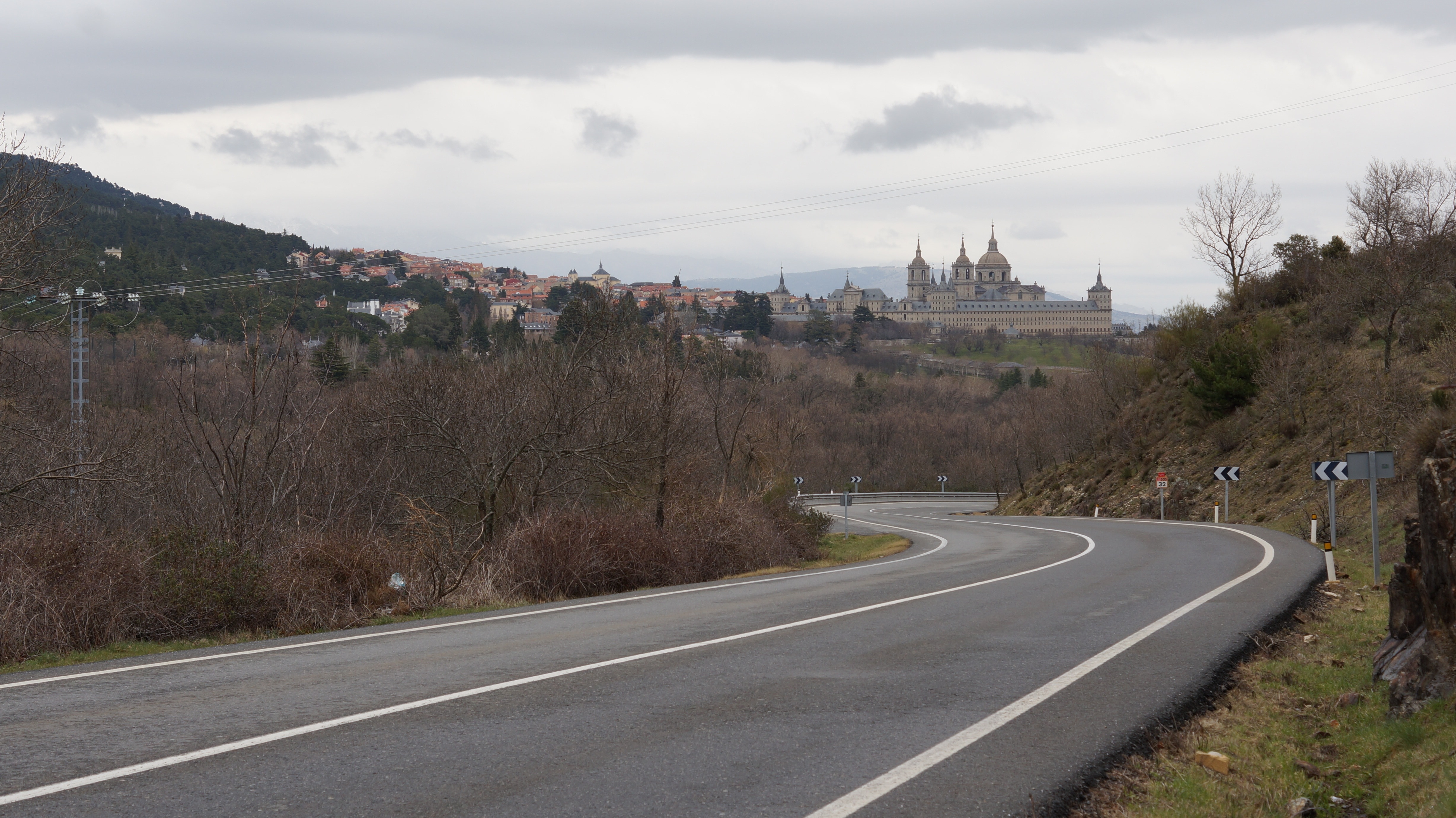 grey asphalt road during daytime