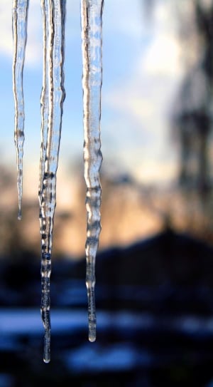 4 clear icicles thumbnail